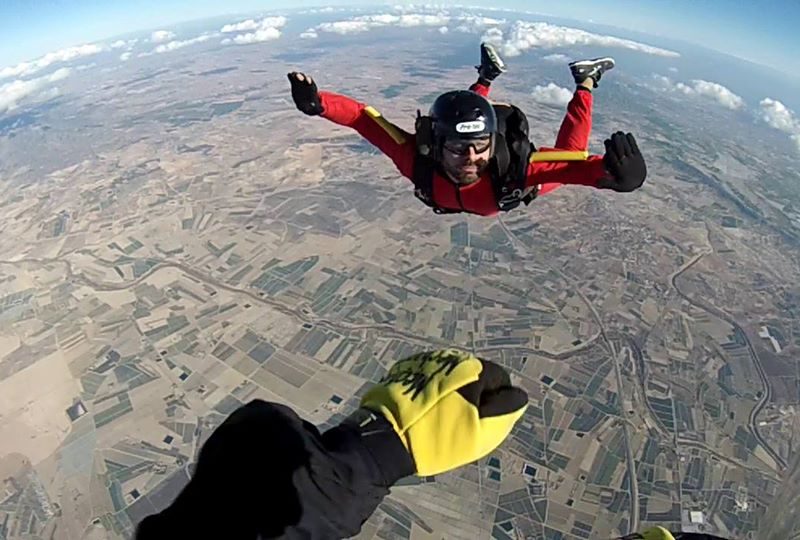 Curso de paracaidismo AFF - SkyDive Aircruz